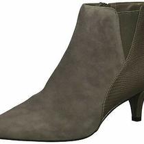 bandolino longo ankle booties