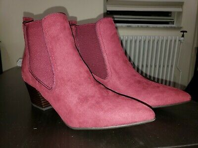 guess red ankle boots