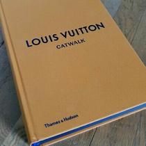 Buy Louis Vuitton Alma Online | HipSwap
