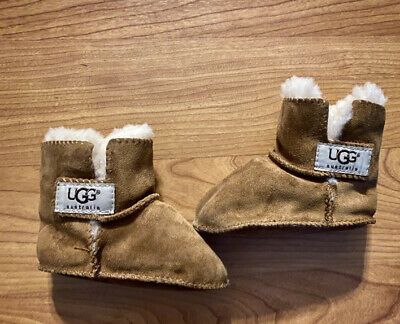 infant ugg boots size 6