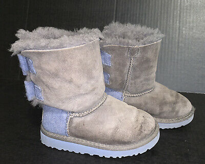 baby blue uggs with bows