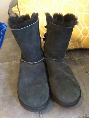 womens black ugg boots size 8