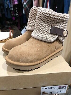 ugg shaina size 9